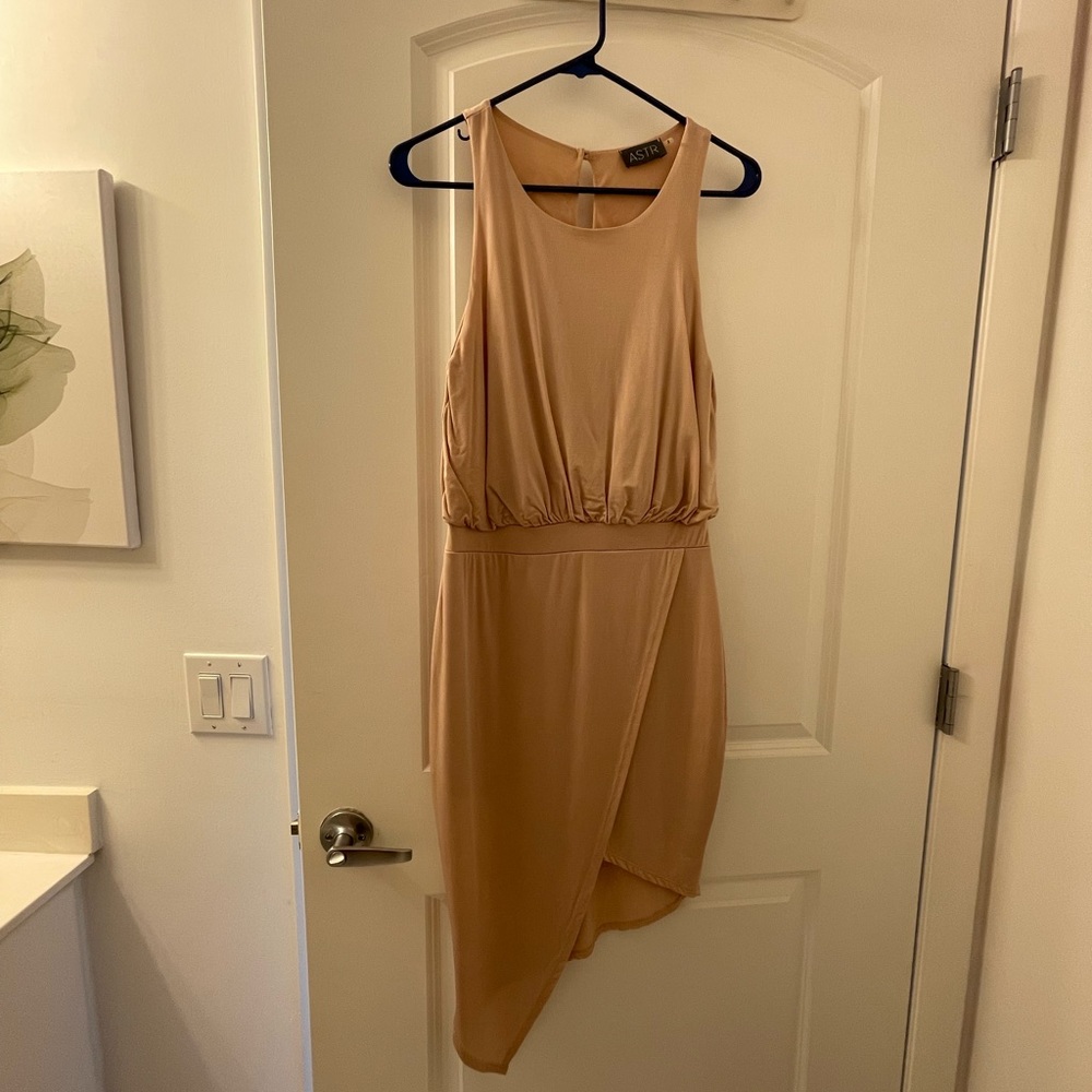 ASTR Women’s Pink dress, size Small. Worn once.